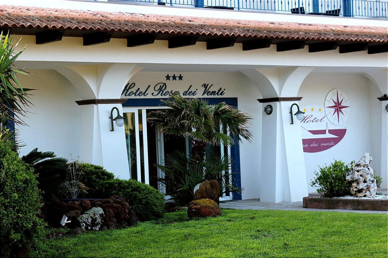 Hotel Rosa Dei Venti Castelsardo Eksteriør bilde