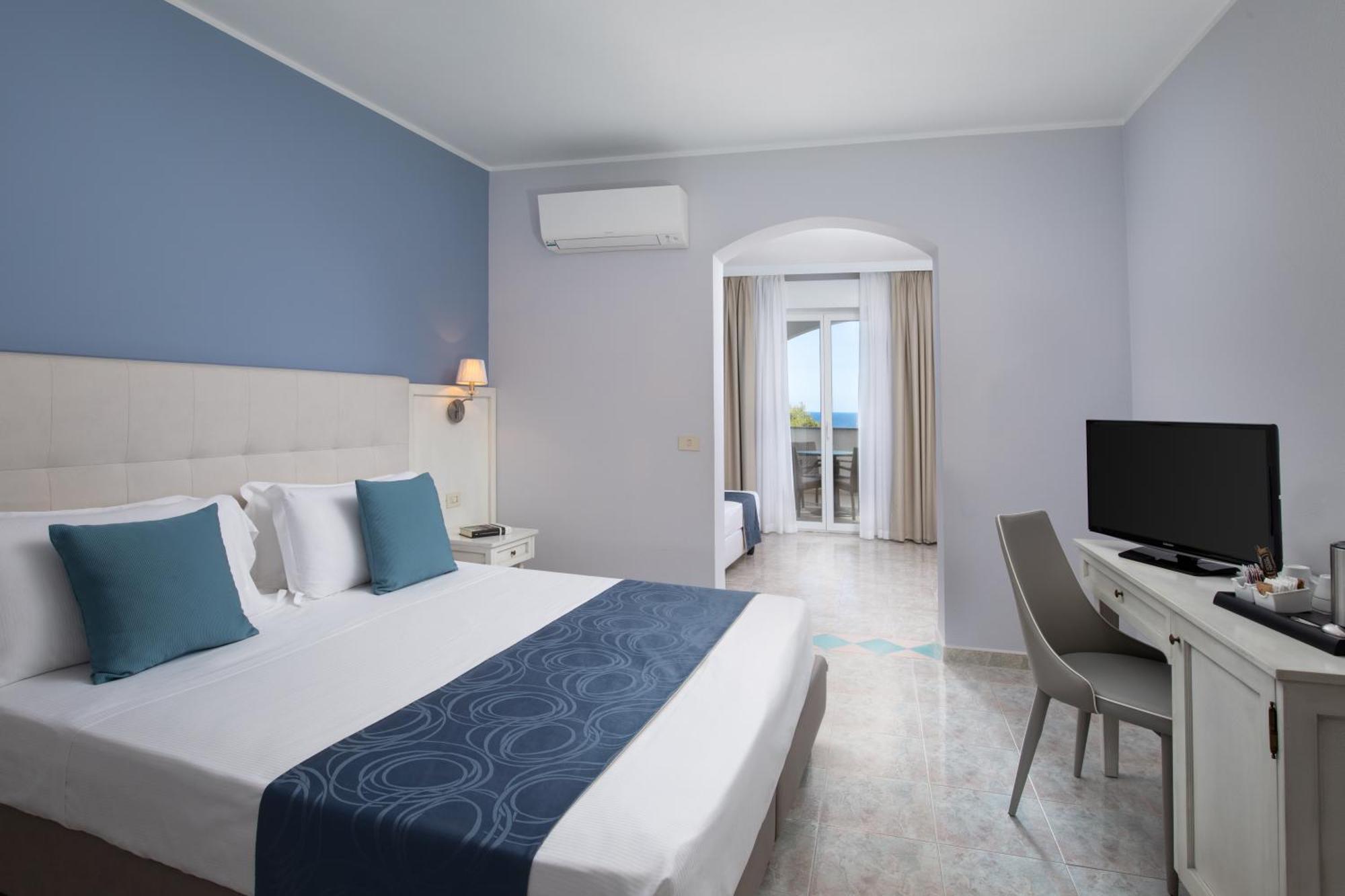 Hotel Rosa Dei Venti Castelsardo Eksteriør bilde