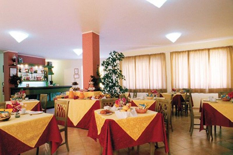 Hotel Rosa Dei Venti Castelsardo Eksteriør bilde