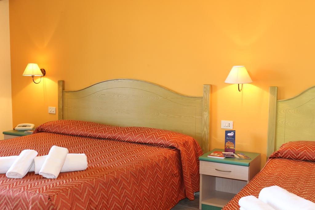 Hotel Rosa Dei Venti Castelsardo Eksteriør bilde