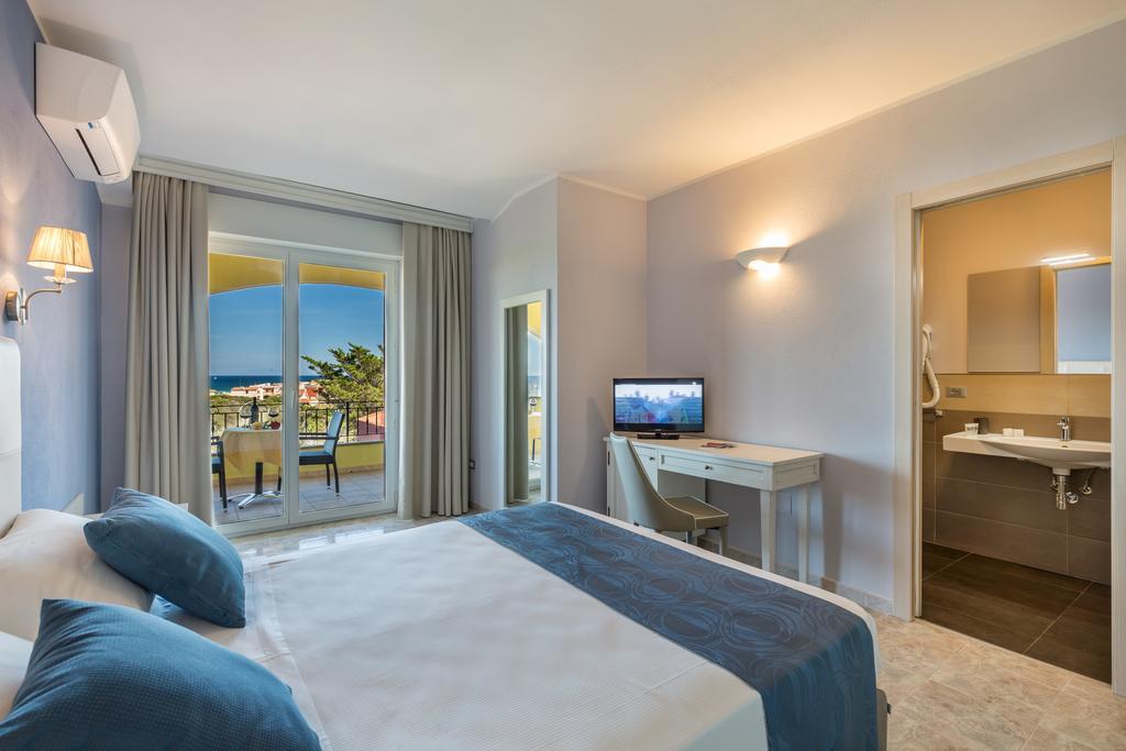 Hotel Rosa Dei Venti Castelsardo Eksteriør bilde
