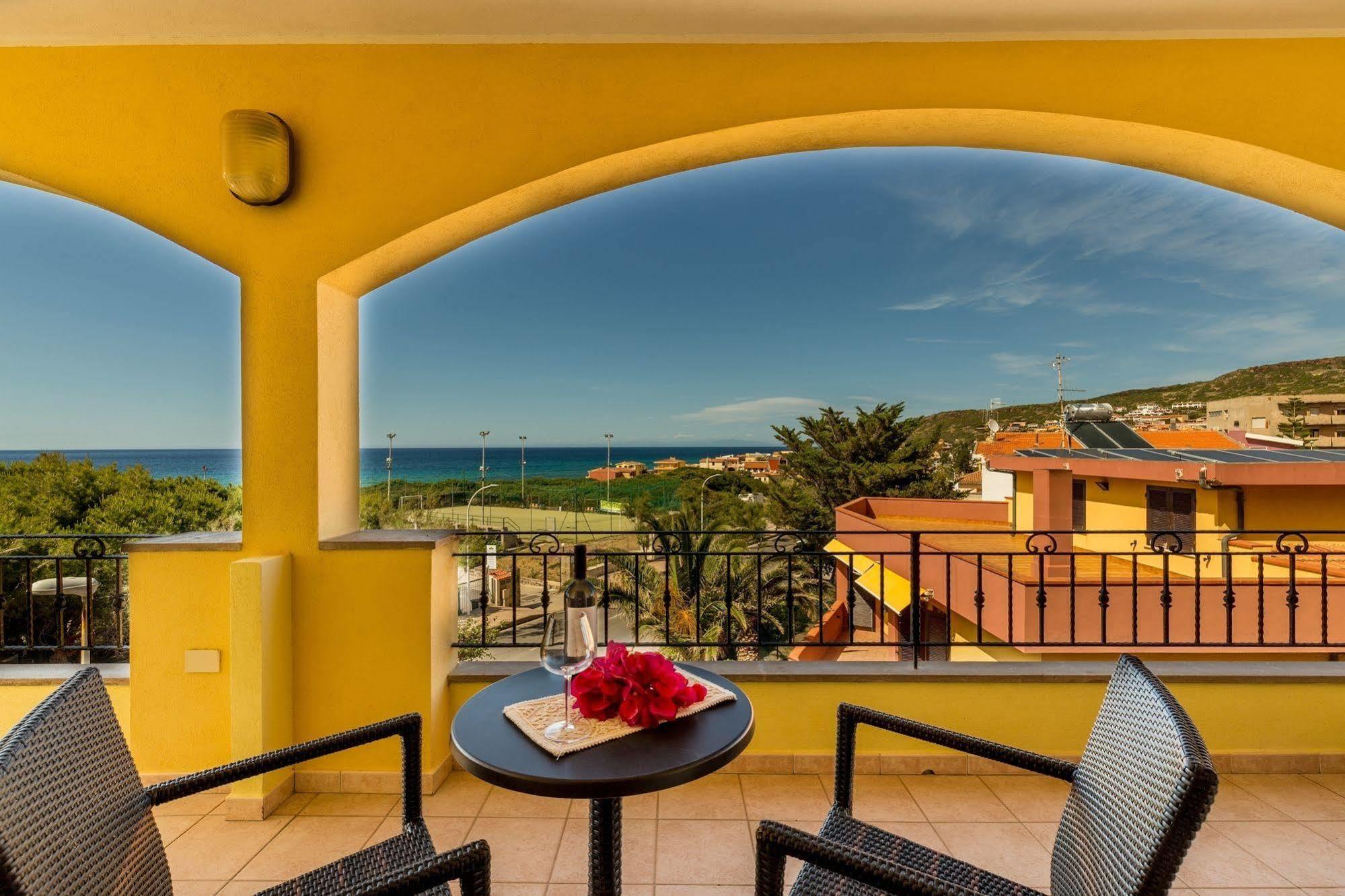 Hotel Rosa Dei Venti Castelsardo Eksteriør bilde