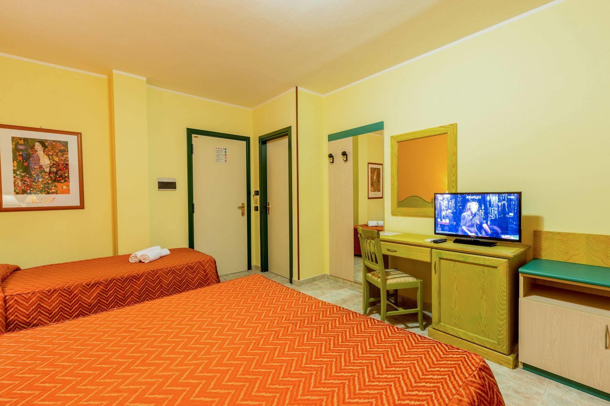Hotel Rosa Dei Venti Castelsardo Eksteriør bilde